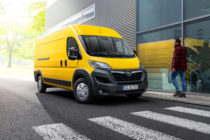 Opel Movano