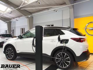 OPEL Grandland X Ultimate Hybrid 41.6 DI Automatik
