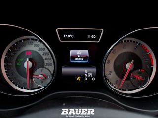 MERCEDES-BENZ GLA 200 7G-DCT Urban