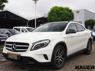 MERCEDES-BENZ GLA 200 7G-DCT Urban
