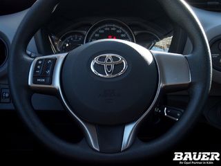 TOYOTA Yaris 1.0 VVT-i