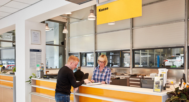Opel Bauer - wir bieten umfassenden Hol- und Bringservice nach Ihren Wünschen