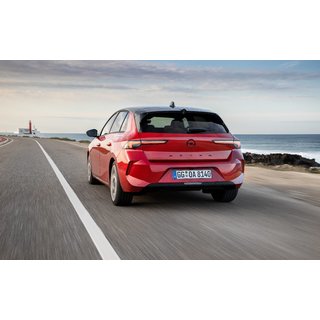 Der Opel Astra ist von vorne wie von hinten ein echter Hingucker